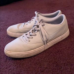 Nike SB Light Gray Sneakers